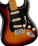 Fender Vintera II 70s Stratocaster Maple 3-Color Sunburst Electric Guitar NEW