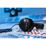 Monitor headphones beyerdynamic Beyerdynamic DT 770 PRO 80Ω Closed type studio headphones Monitor headphones